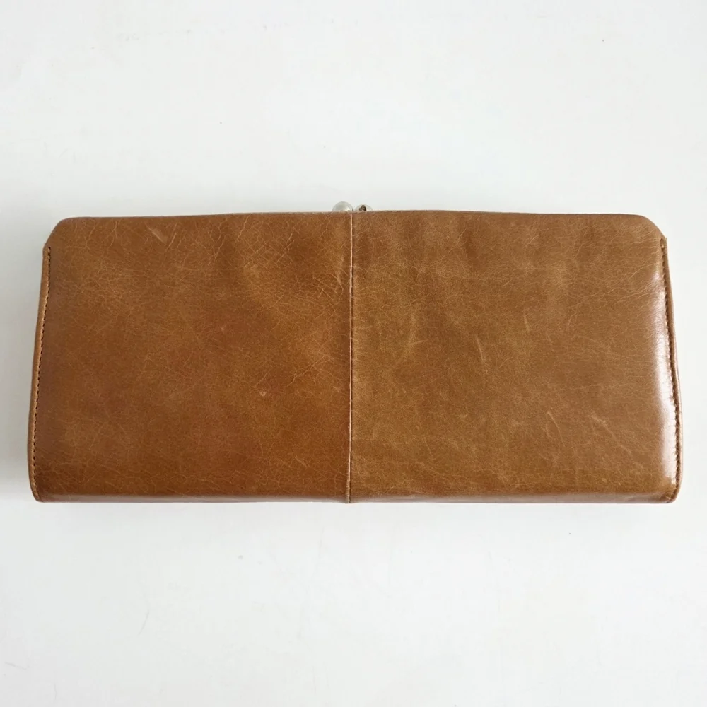 HOBO New Distressed Ruched Leather Tan/Brown Wallet Kisslock Clutch Phone Pocket - Picture 4 of 12